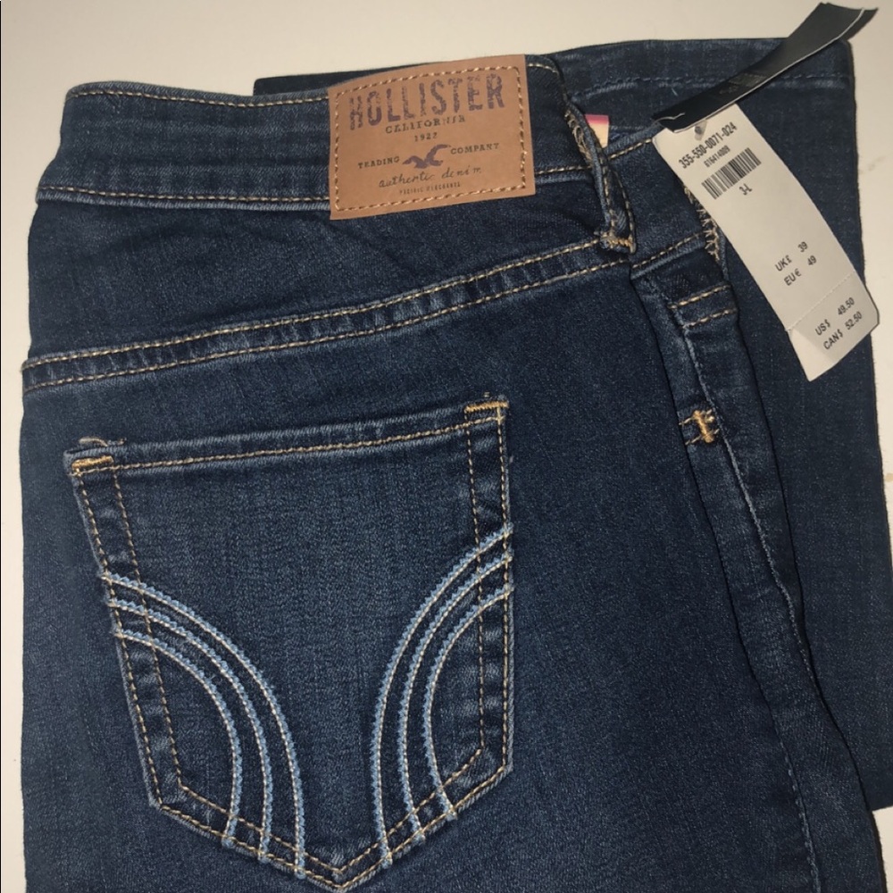BRAND NEW HOLLISTER JEANS!!